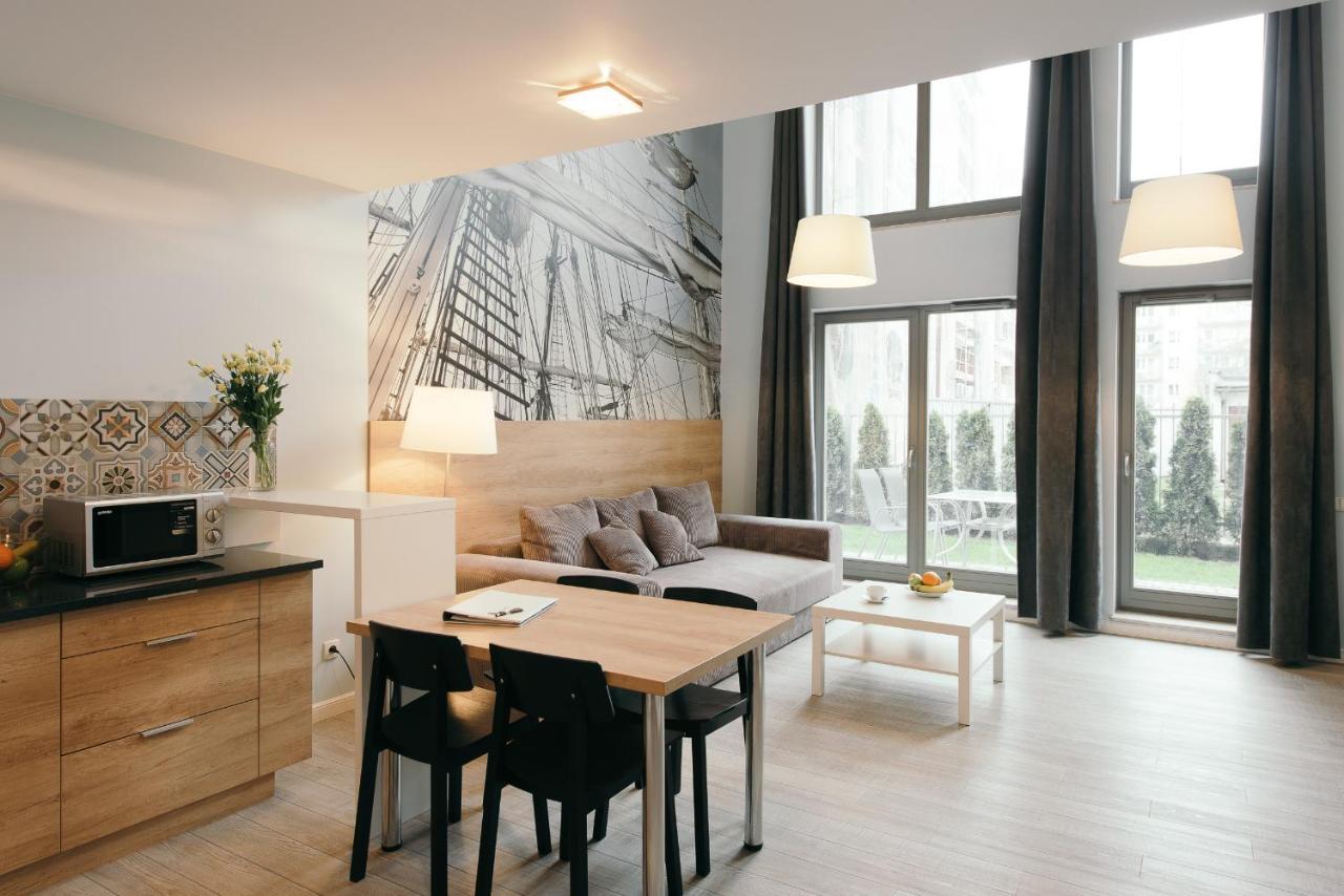 Apartamenty Sun & Snow Szafarnia Waterlane Gdańsk Exteriör bild